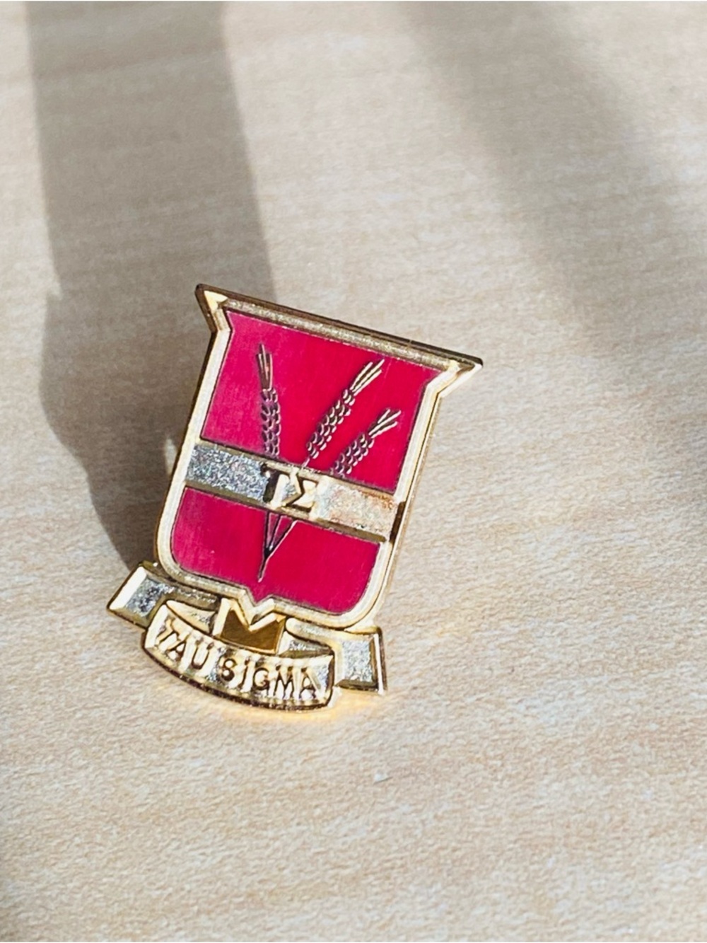 Sigma Beauty Pink and Gold Crest Brooch Pin